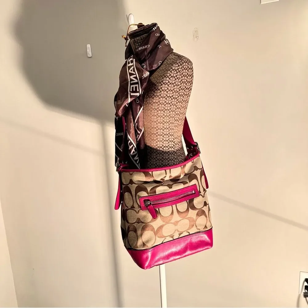 COACH Signature Tan And Pink Stripe Shoulder Bag Purse - Picture 13 of 16